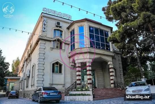 Qızıl Qaya Hall