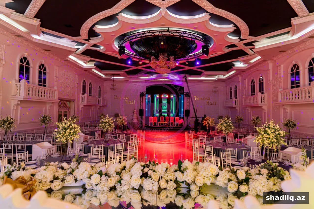 Venera Hall Sadliq sarayi